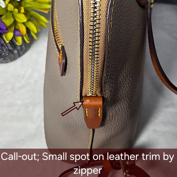 Dooney & Bourke Pebbled Leather Backpack-Taupe-Excellent Condition - Picture 11 of 11